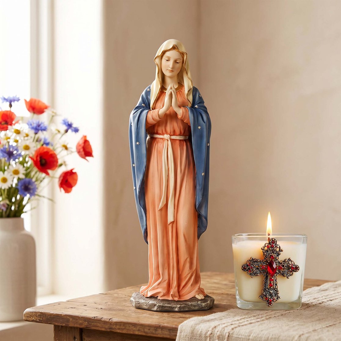 74504C-lifestyle-w-POCC-candle