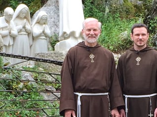fatima-with-the-franciscan-missionaries-of-the-eternal-word-EFS16005